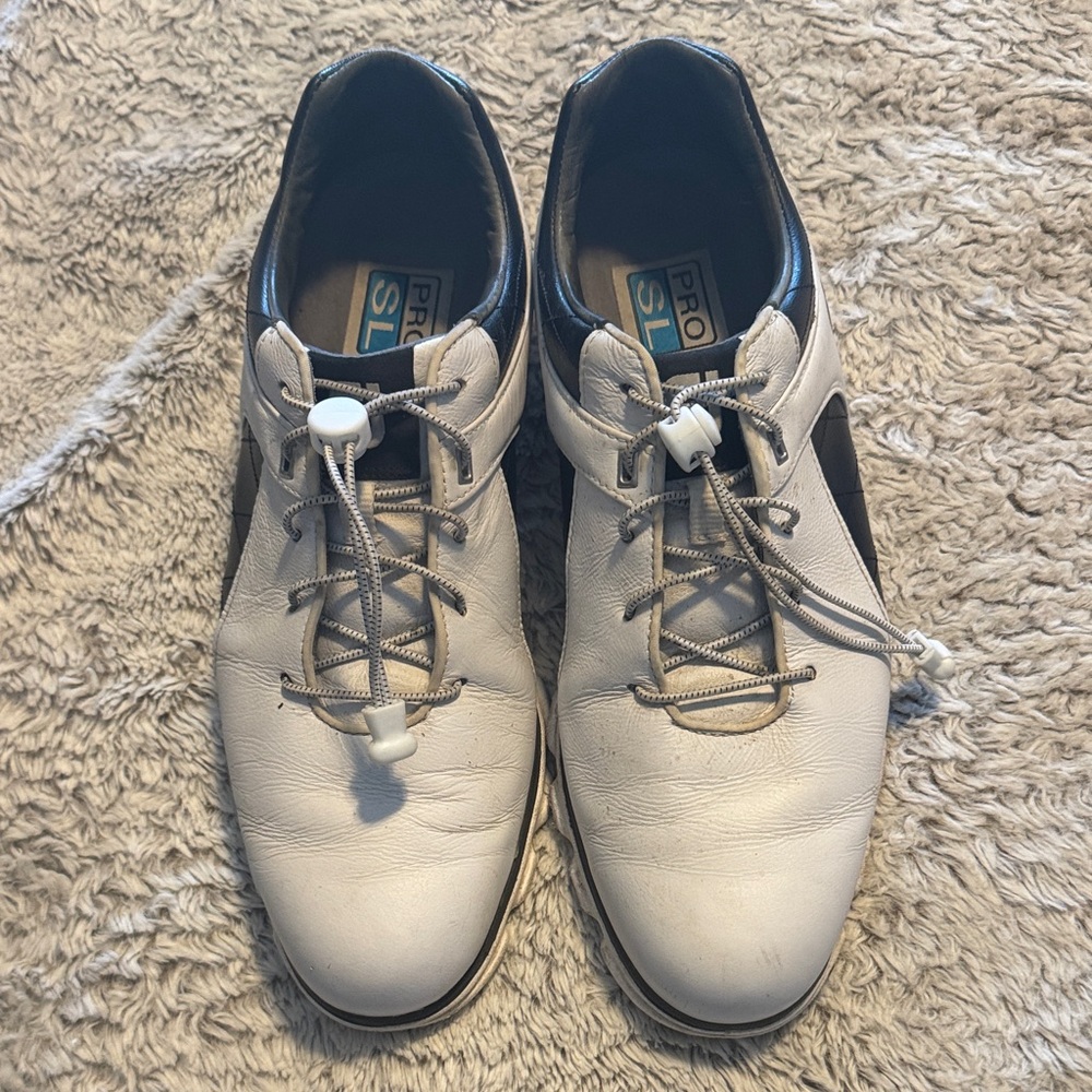 FootJoy Pro SL WHITE and Black Golf Shoes. IN GREAT SHAPE